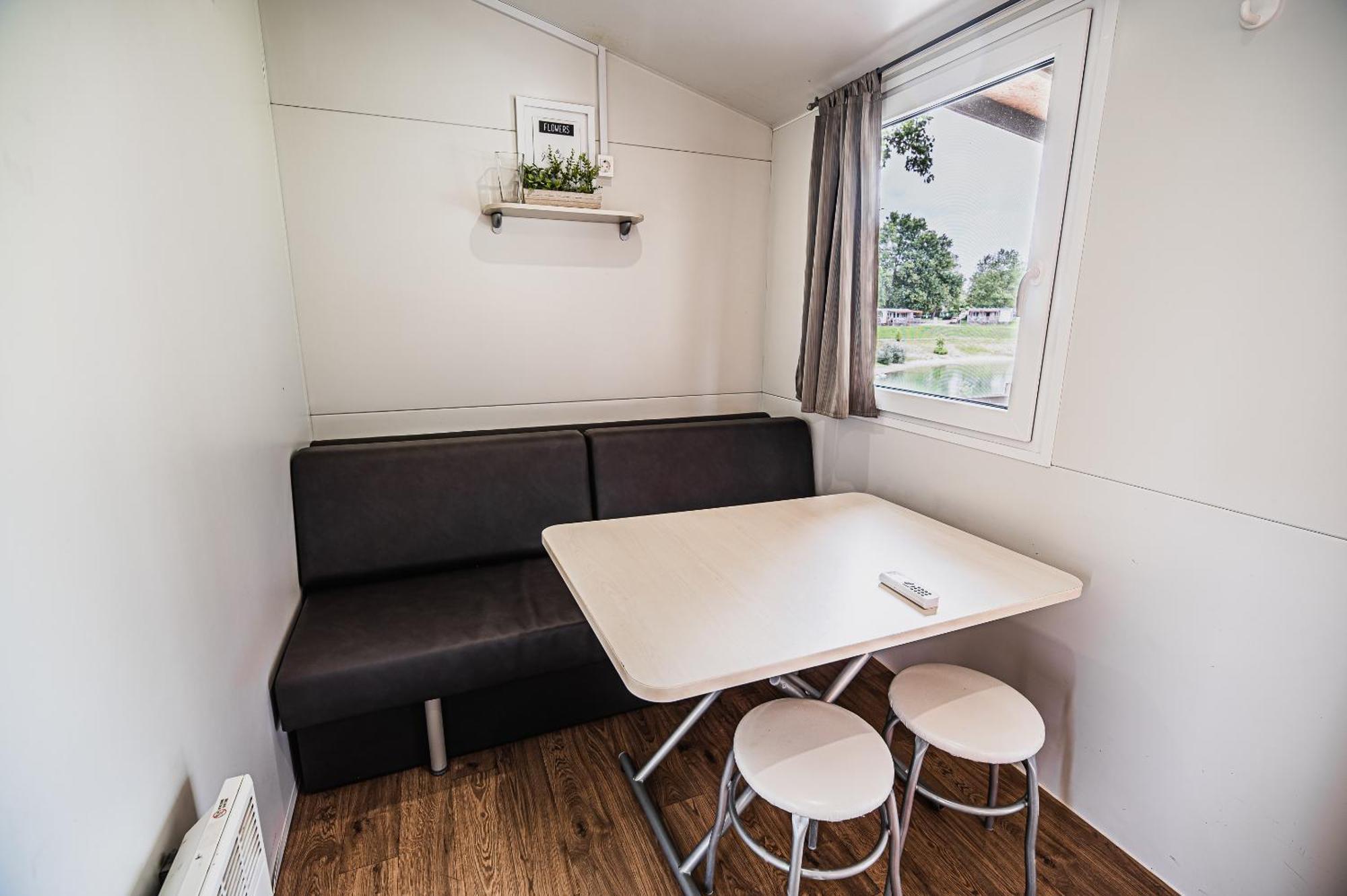 Lake View Mobile Homes With Thermal Riviera Tickets In Terme Catez Catez ob Savi Δωμάτιο φωτογραφία