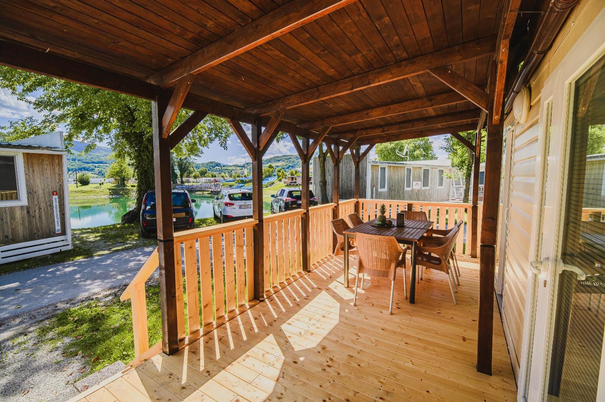 Lake View Mobile Homes With Thermal Riviera Tickets In Terme Catez Catez ob Savi Δωμάτιο φωτογραφία